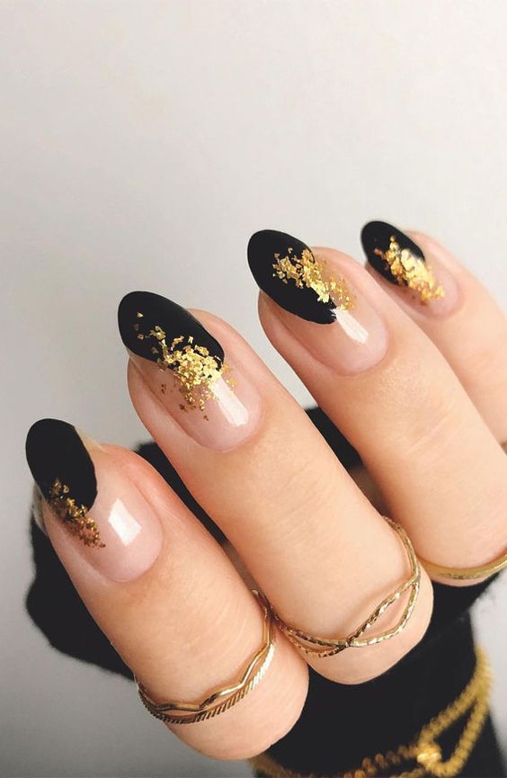 Black: Yunai Black Nails With Gradient Glitter Fake Nails Art Salon  Manicure Beauty Nail Patch False Nails With Design For Women French Full  Nail Tips : Amazon.in: Beauty