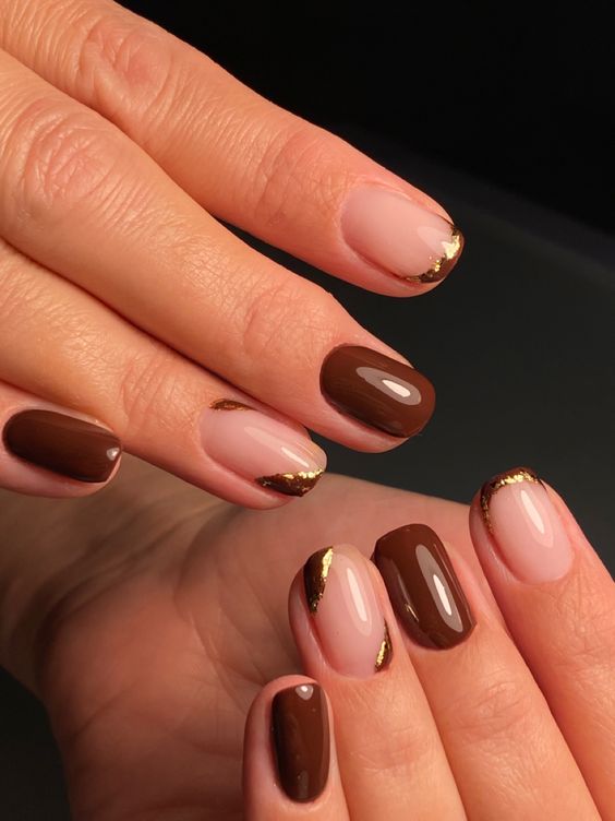 23 Best Short Nail Ideas and Designs for 2022