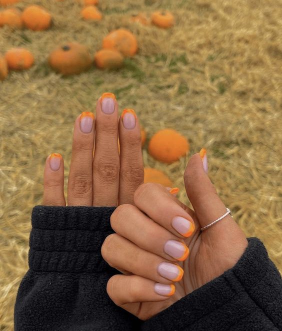 Fall Nails 2023: 57 Design Trends to Try | Teen Vogue