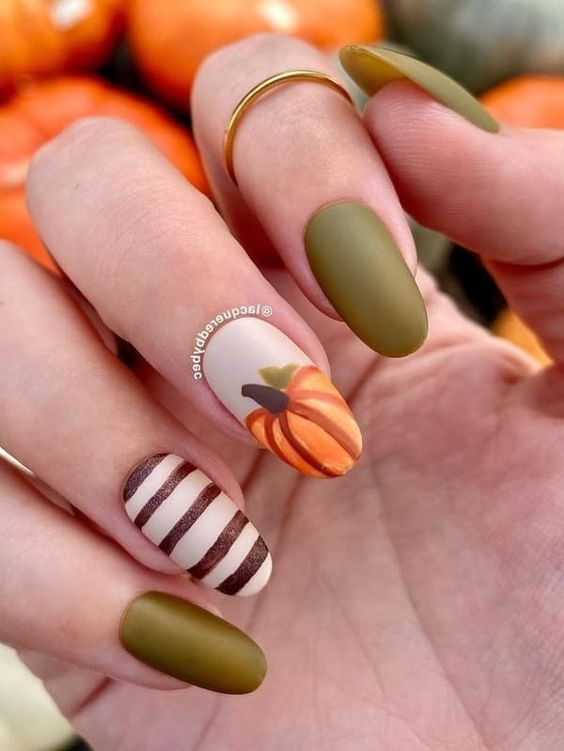 simple thanksgiving nail designs