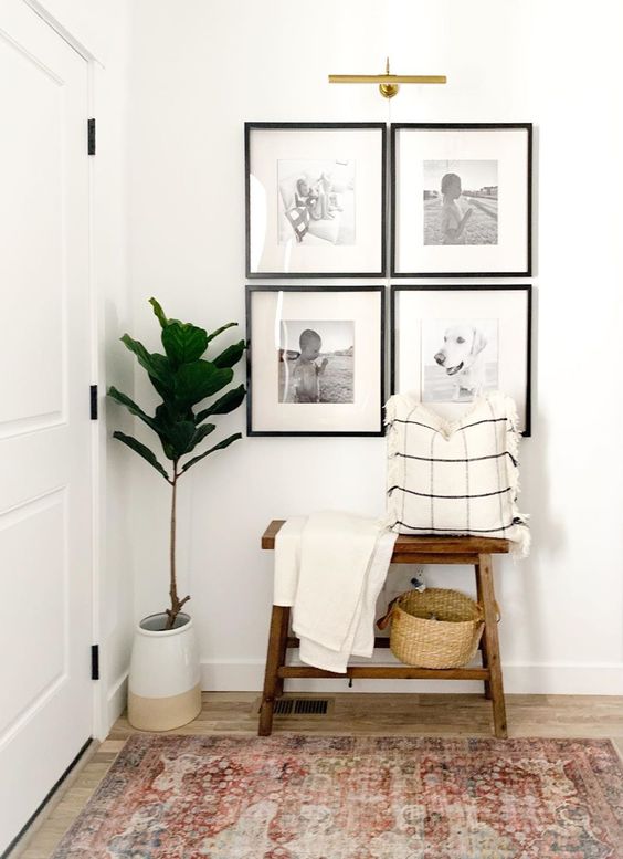 https://actuallyarielle.com/wp-content/uploads/2023/11/best-small-entryway-ideas-21.jpeg