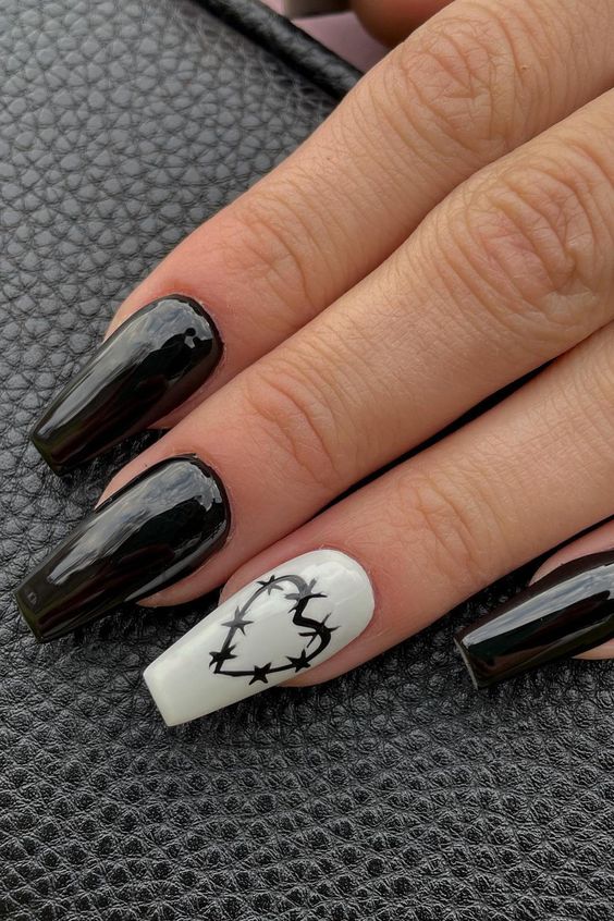 black valentines nails ideas