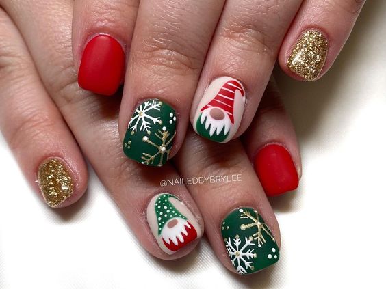 christmas elf nails