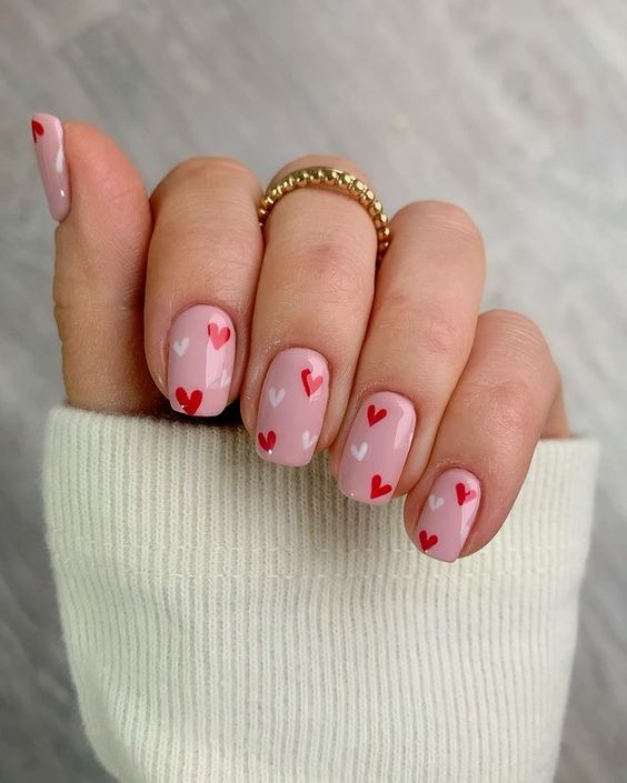 simple valentines nails short