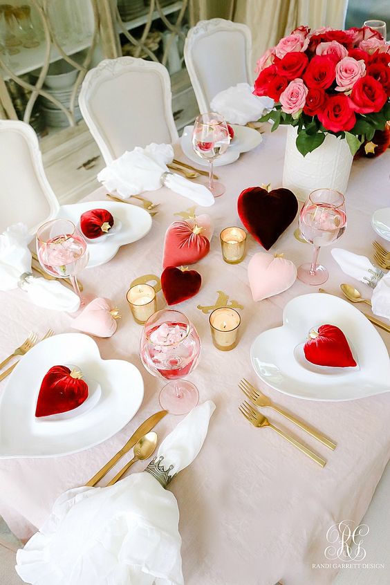 simple valentines table decor